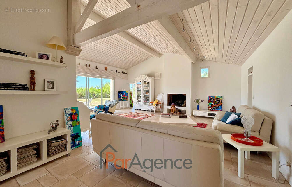 Maison à SAINT-SULPICE-DE-ROYAN