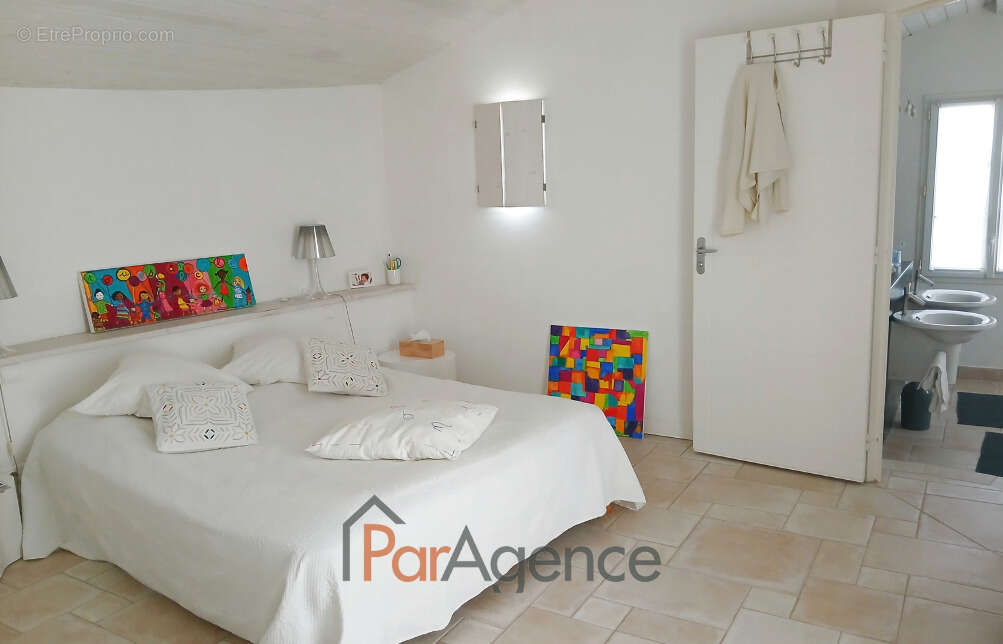 Maison à SAINT-SULPICE-DE-ROYAN