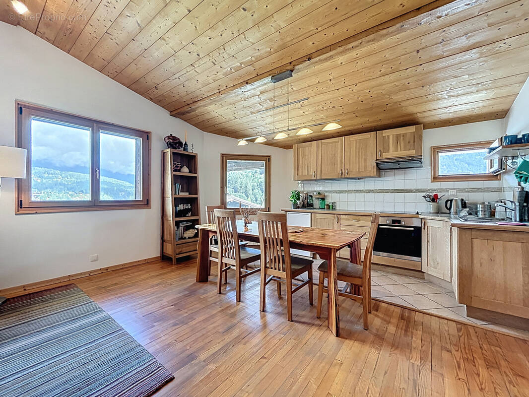 Appartement à LES HOUCHES