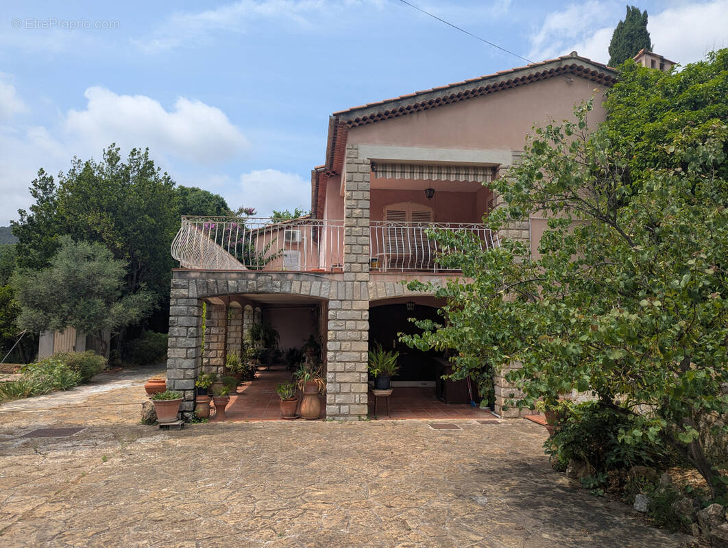 Maison à LA VALETTE-DU-VAR