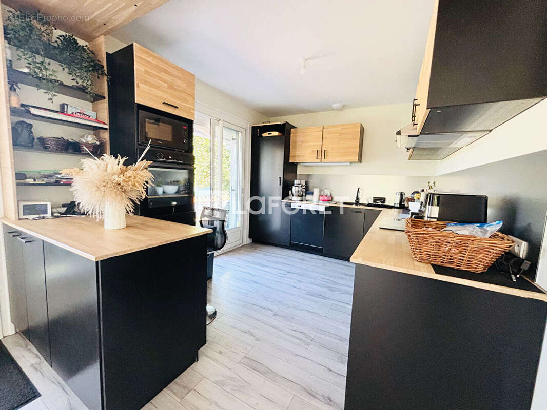 Maison à CROIZET-SUR-GAND