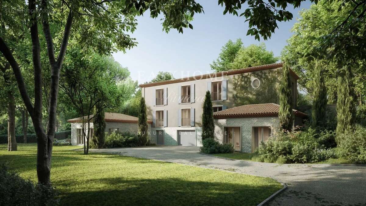 Maison à MOUGINS