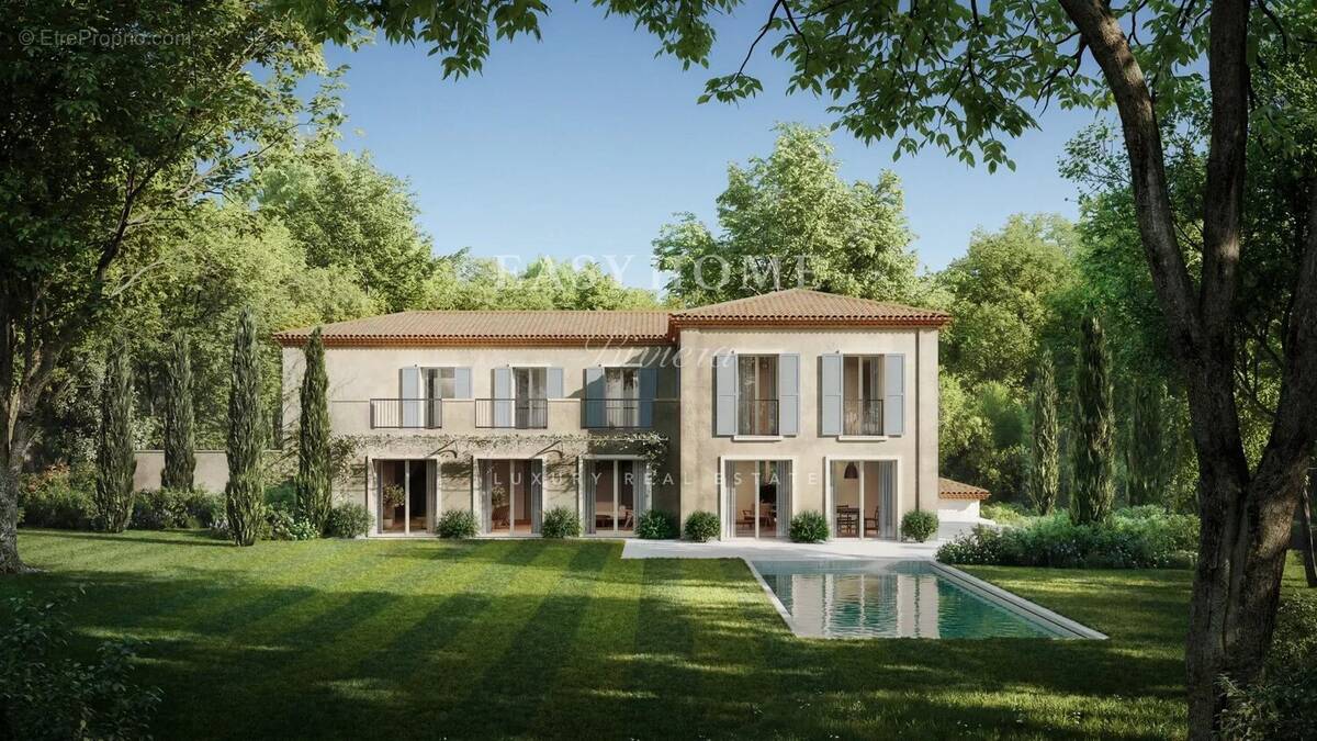 Maison à MOUGINS