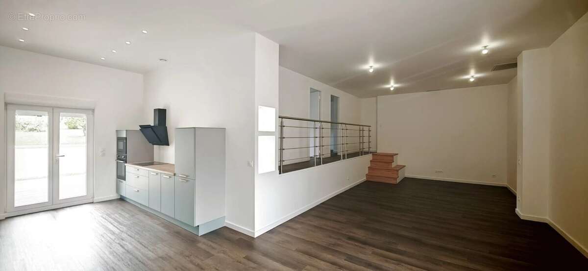 Maison à BUCEY-EN-OTHE