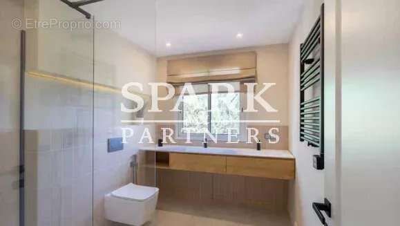 Maison à ROQUEBRUNE-CAP-MARTIN