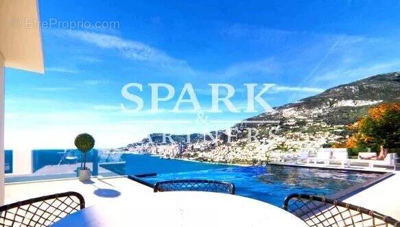 Maison à ROQUEBRUNE-CAP-MARTIN