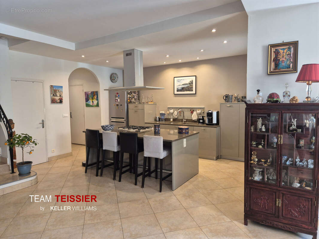 Maison à SALON-DE-PROVENCE