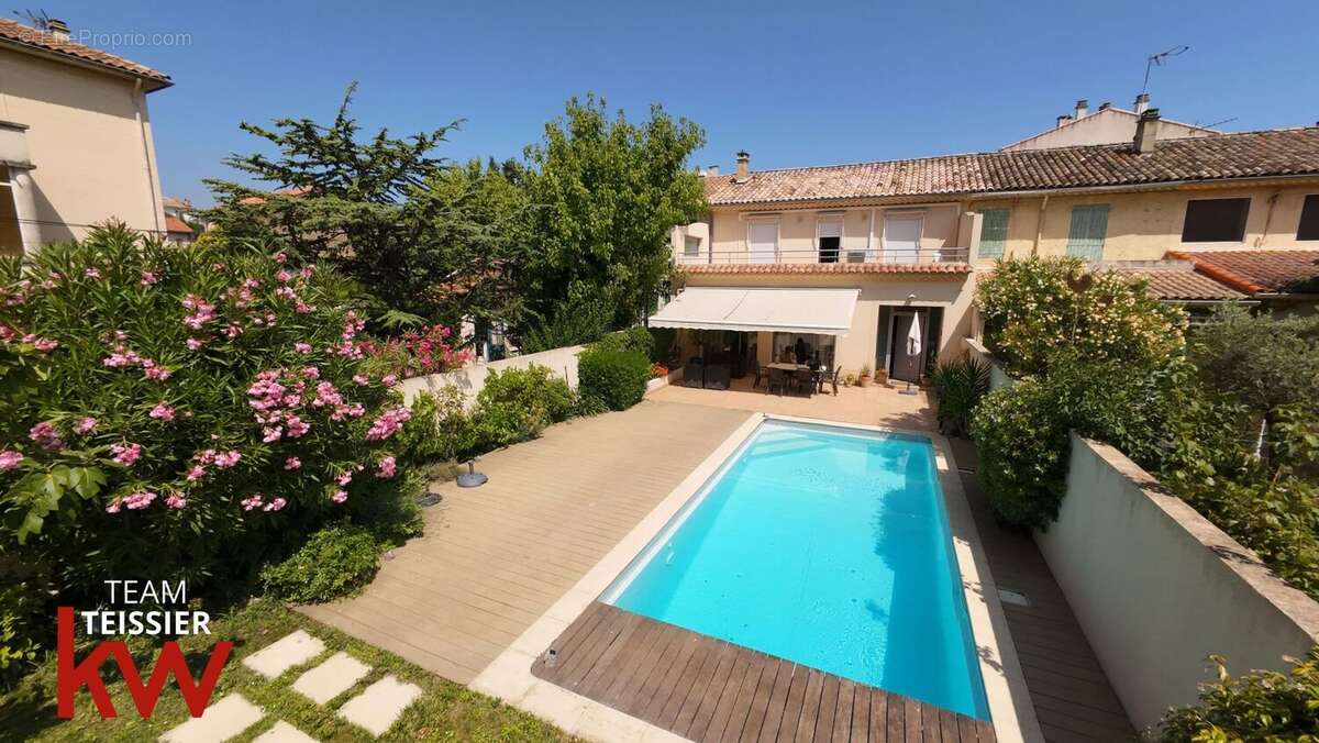 Maison à SALON-DE-PROVENCE