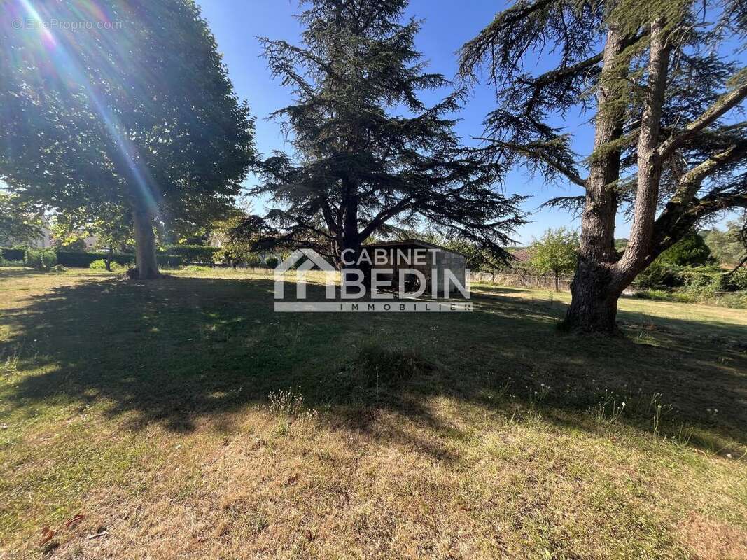 Maison à FARGUES-SAINT-HILAIRE