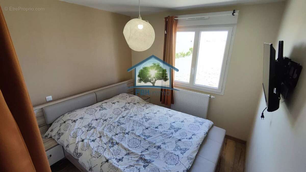 Maison à PRUNAY-BELLEVILLE