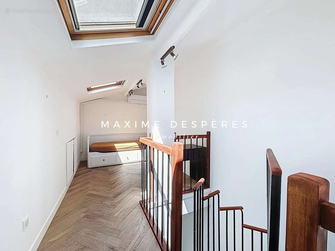 Appartement à LEVALLOIS-PERRET