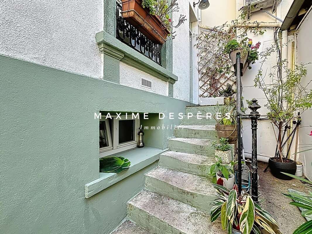 Appartement à LEVALLOIS-PERRET