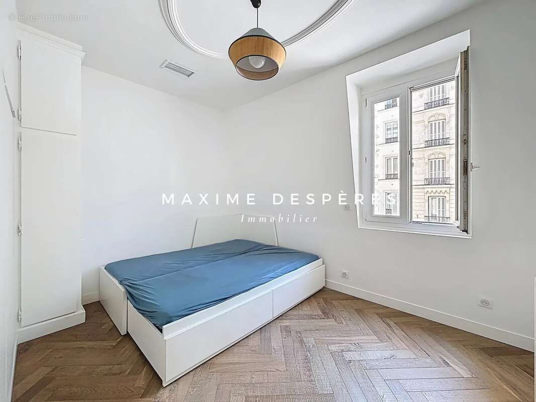 Appartement à LEVALLOIS-PERRET