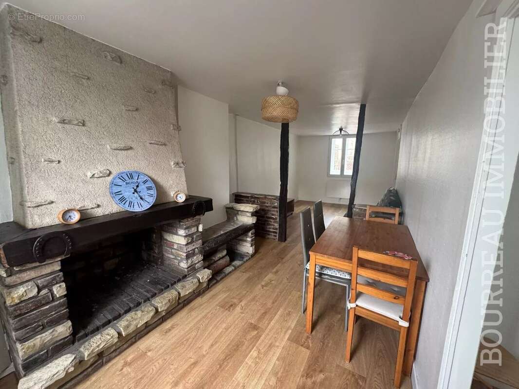 Appartement à JOIGNY