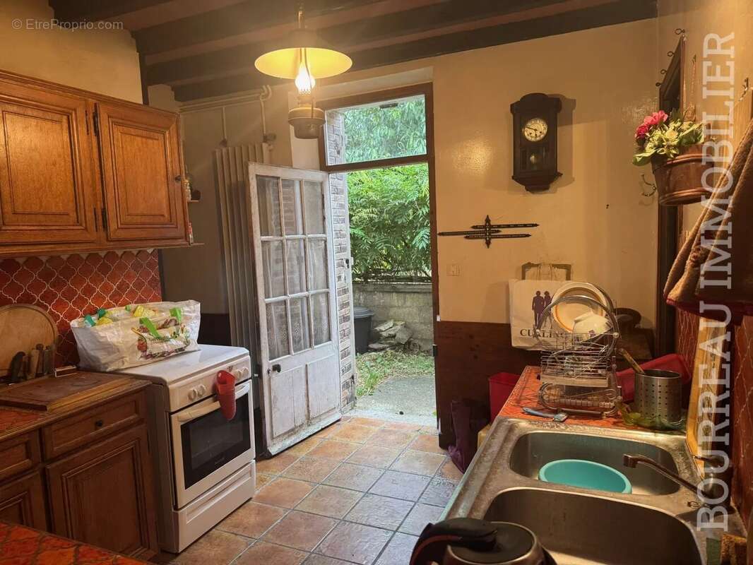 Maison à PRECY-SUR-VRIN