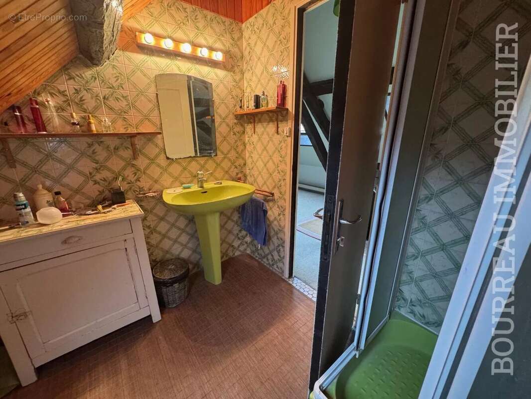 Maison à PRECY-SUR-VRIN