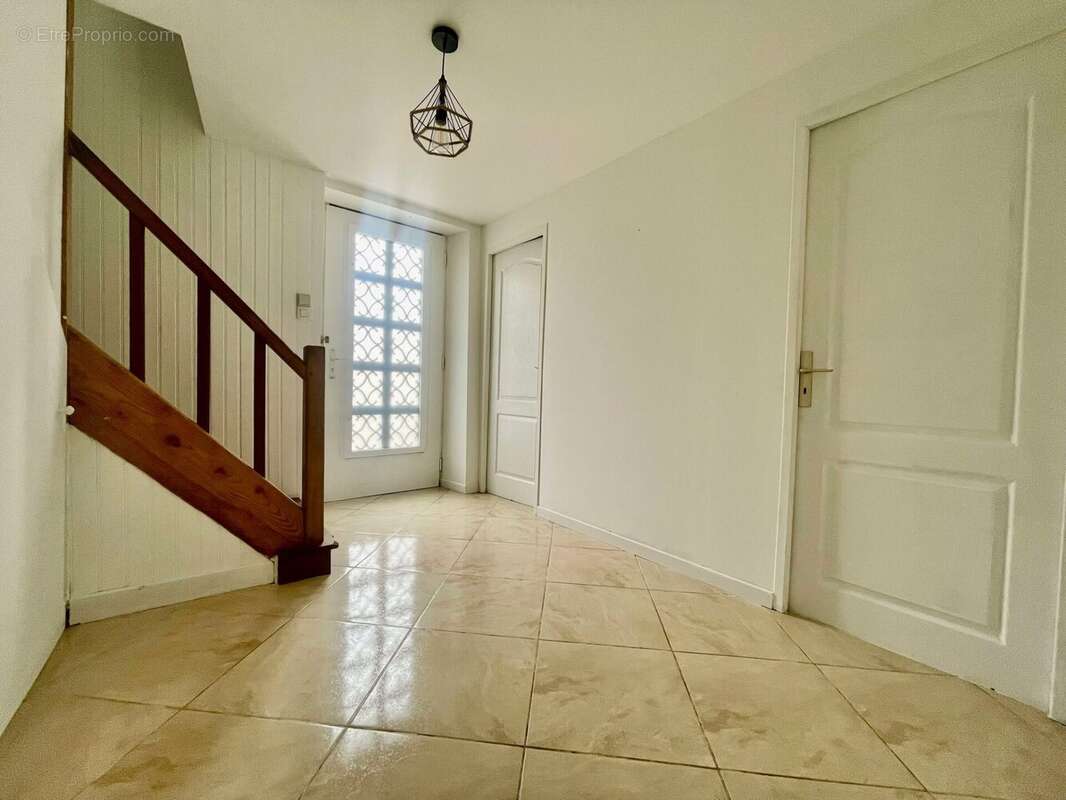 Maison à OUTARVILLE