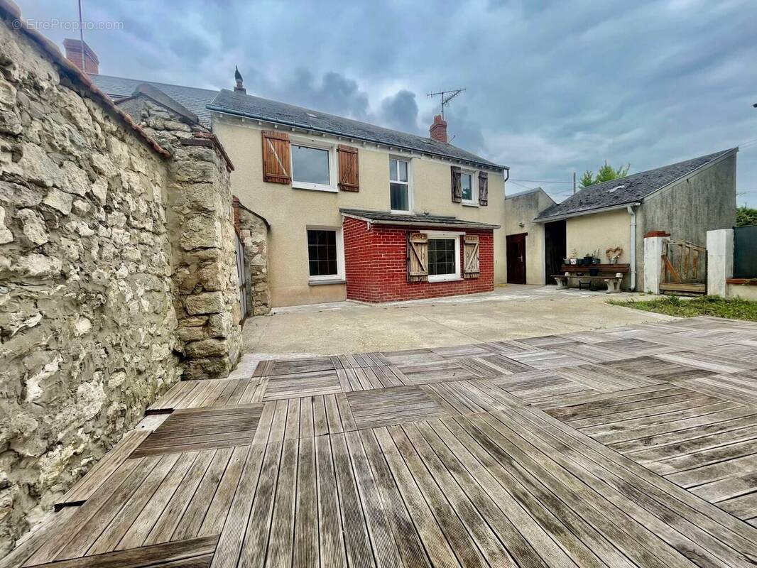 Maison à OUTARVILLE