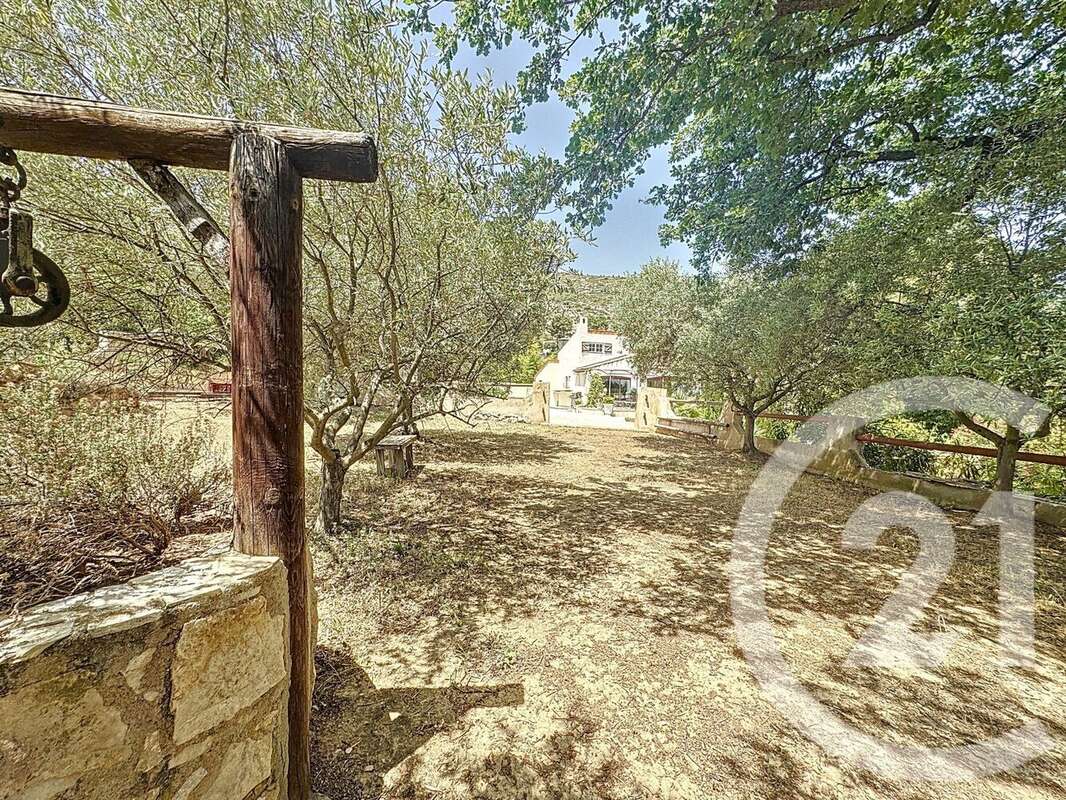 Maison à PUYLOUBIER