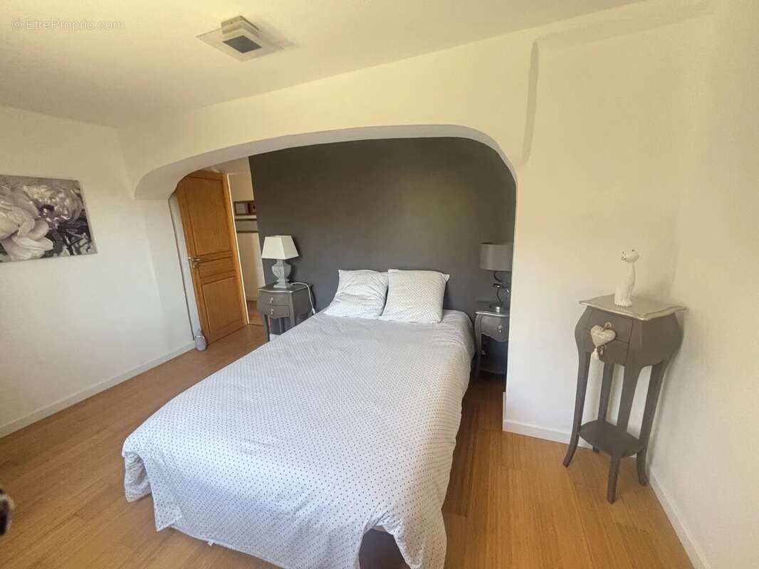 Maison à FIGANIERES