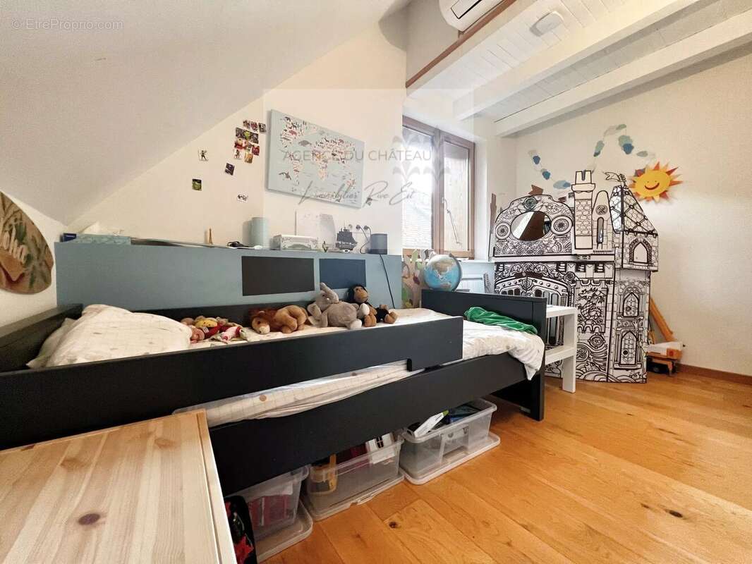 Maison à MENTHON-SAINT-BERNARD