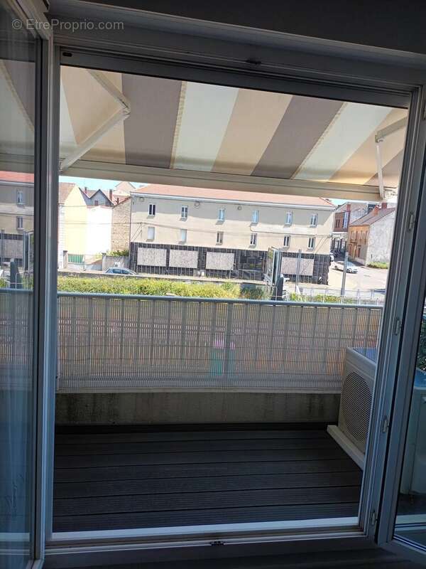 Appartement à MONTCEAU-LES-MINES