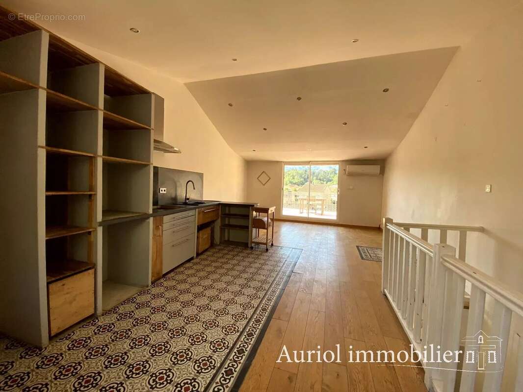 Maison à AURIOL
