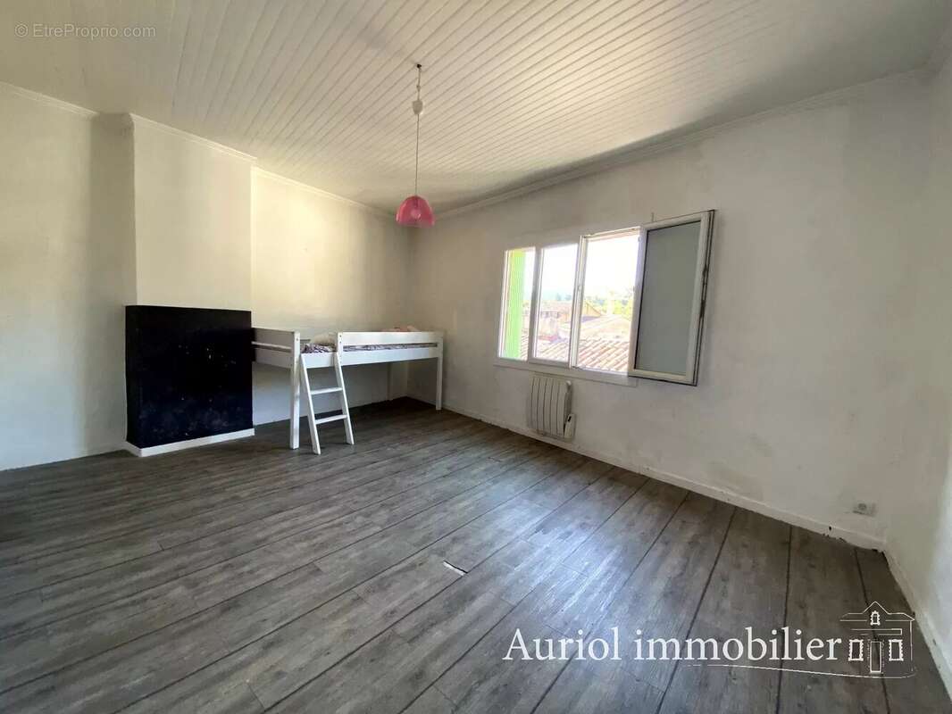 Maison à AURIOL