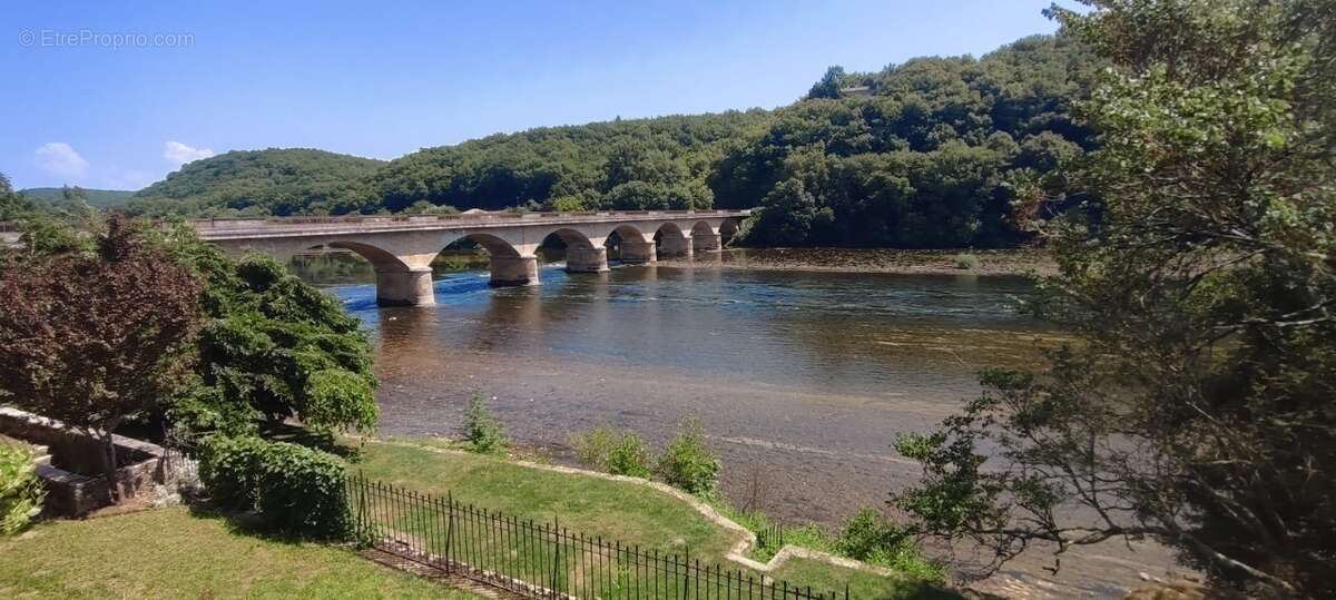 Appartement à LALINDE