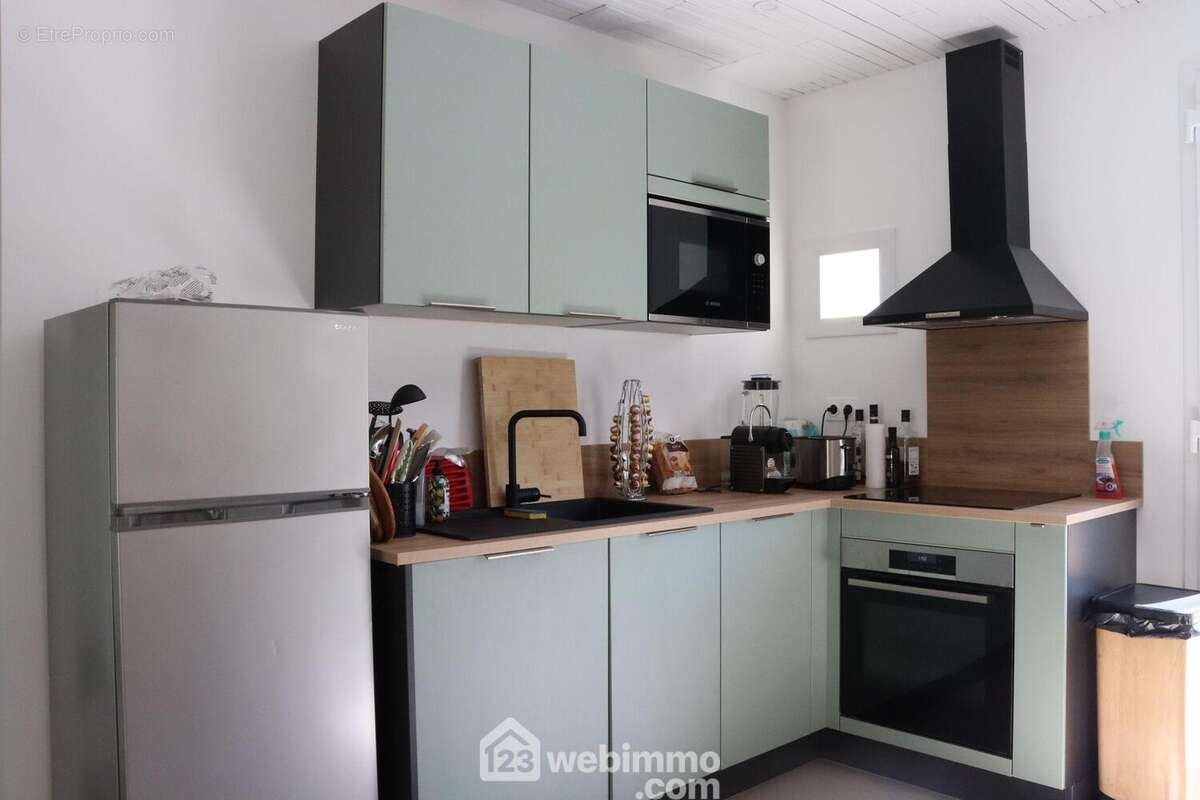 Cuisine récente tout équipée. - Maison à JARD-SUR-MER