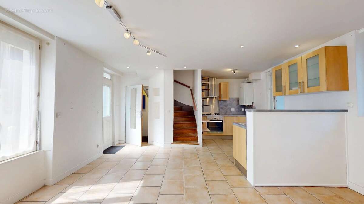 Maison à LIVRY-GARGAN