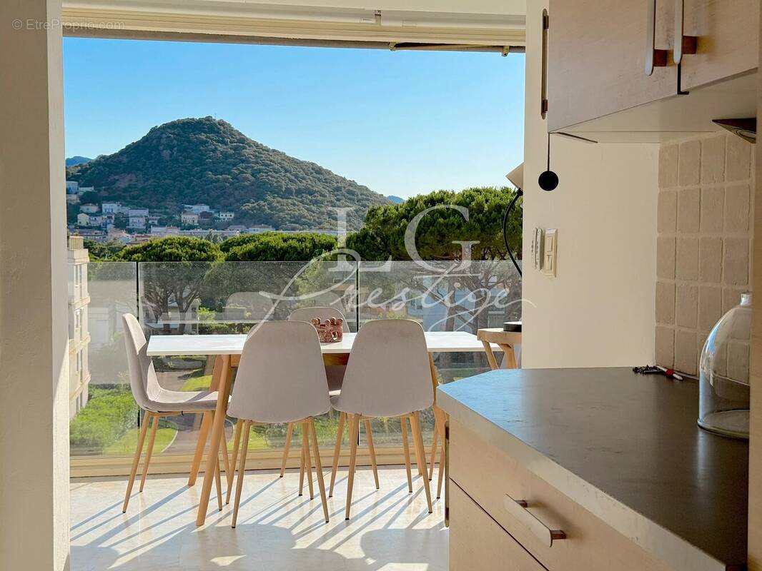 Appartement à MANDELIEU-LA-NAPOULE