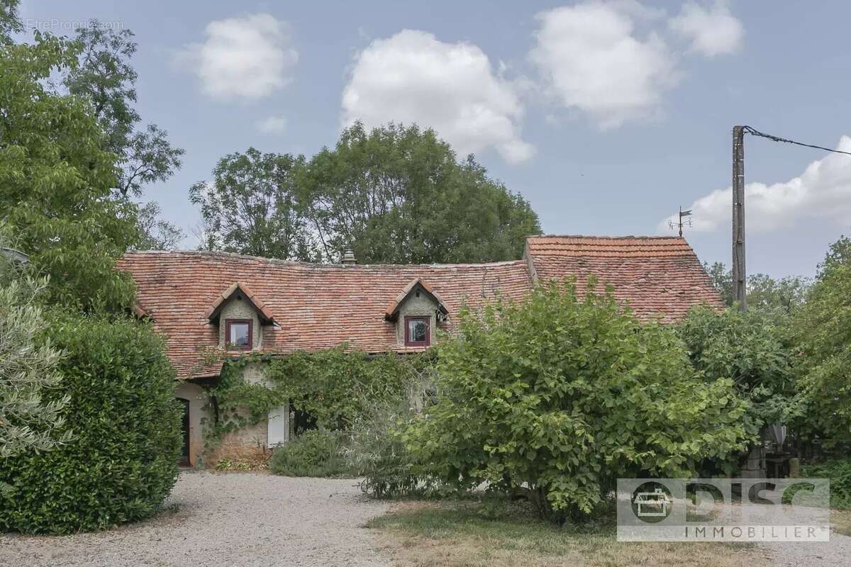 Maison à SAINT-PROJET