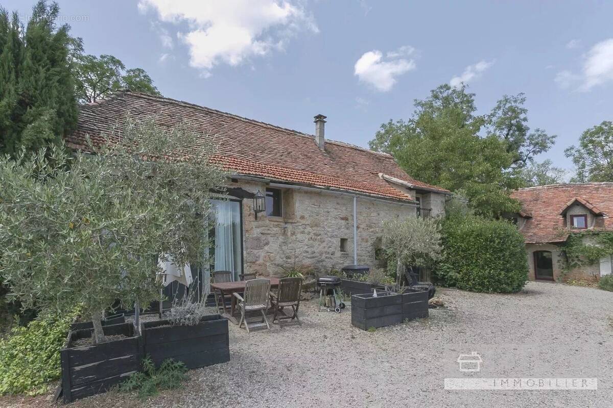 Maison à SAINT-PROJET