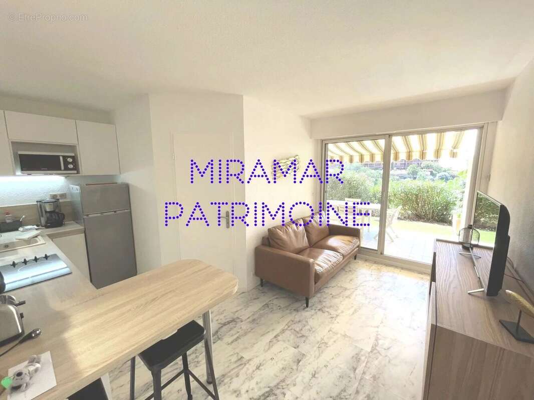 Appartement à THEOULE-SUR-MER