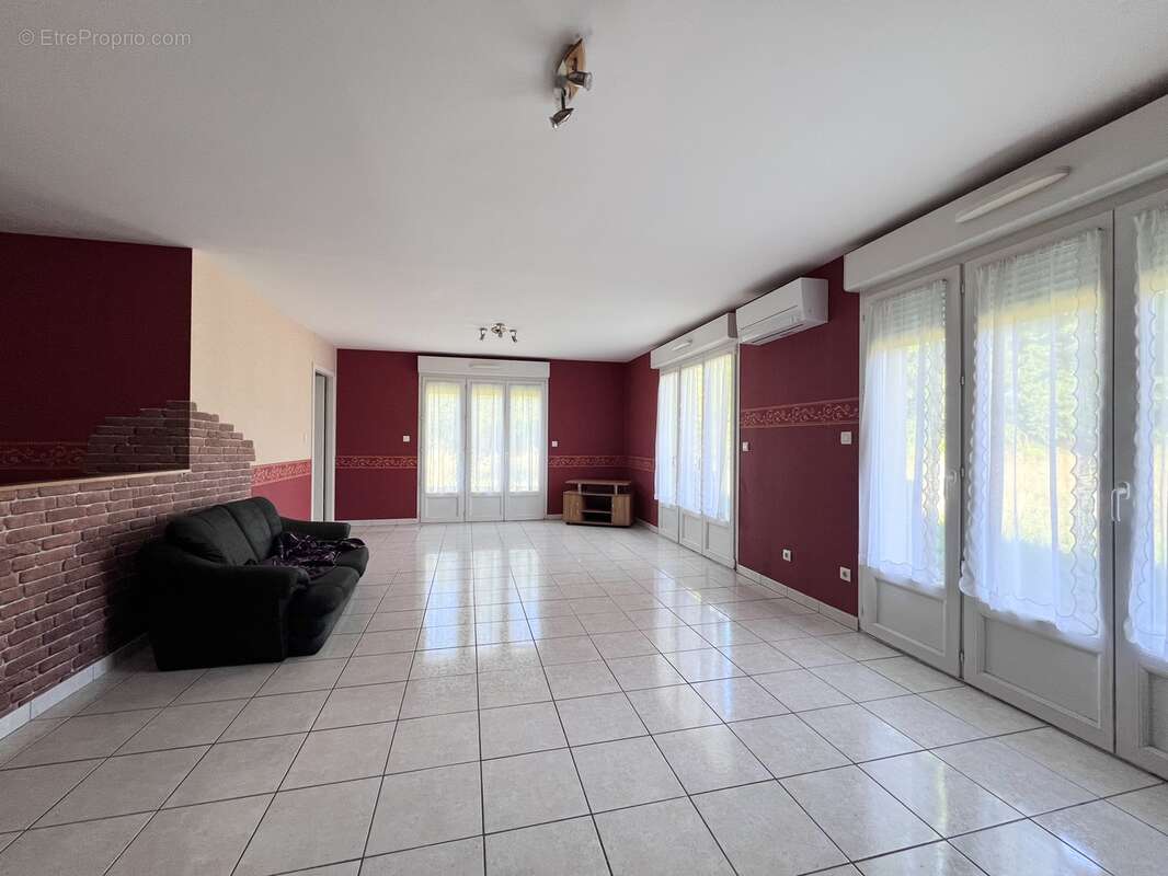 Maison à HAGENTHAL-LE-BAS