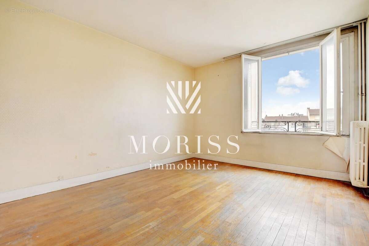 Appartement à CHARENTON-LE-PONT