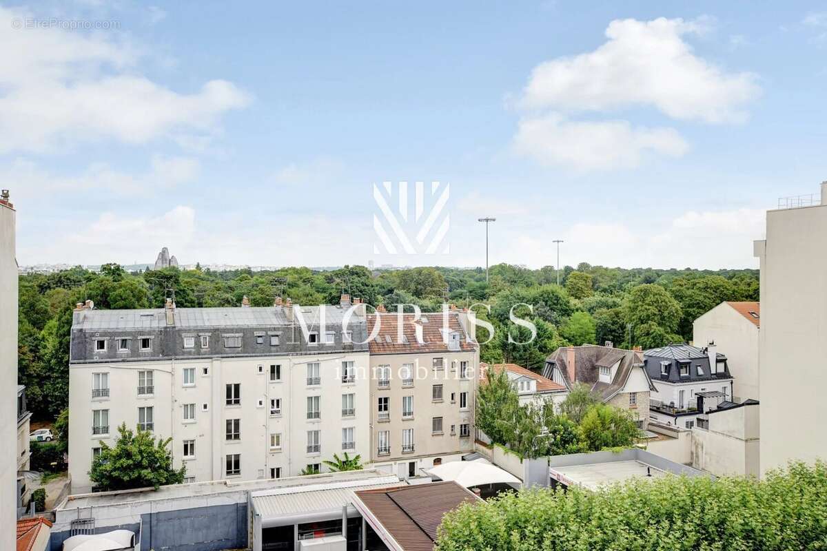 Appartement à CHARENTON-LE-PONT