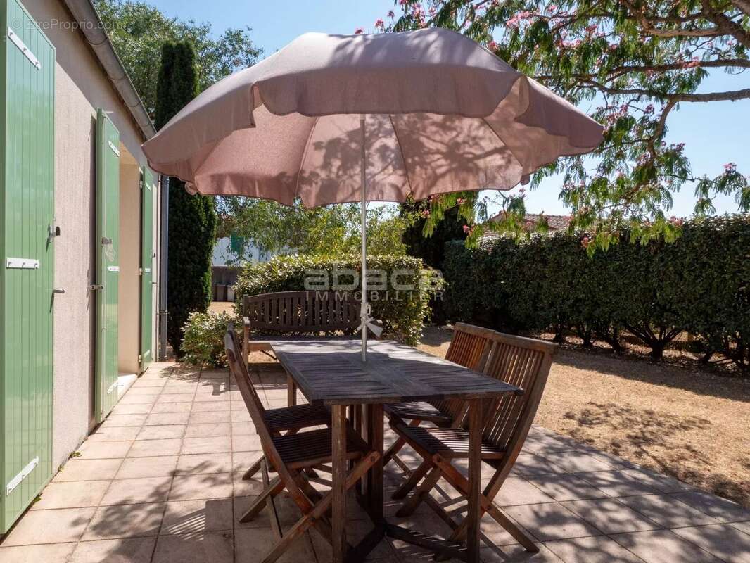 Maison à LE BOIS-PLAGE-EN-RE