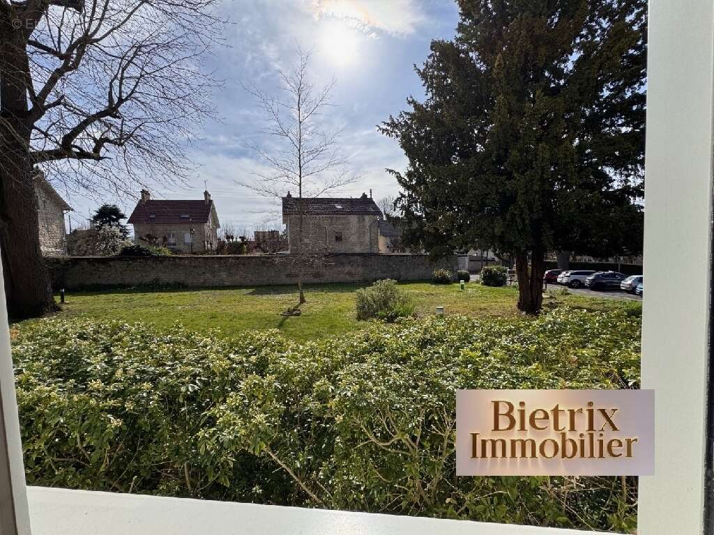 Appartement à L'ISLE-ADAM