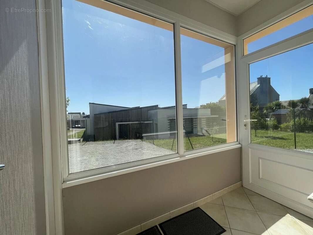 Maison à PLOUGUERNEAU