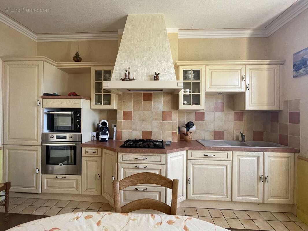 Maison à PLOUGUERNEAU