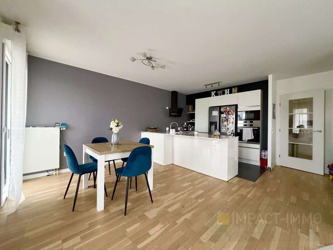 Appartement à SURESNES