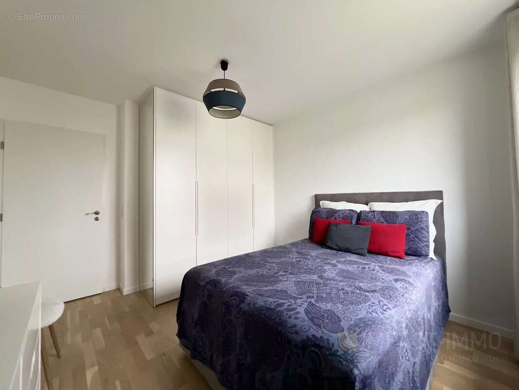 Appartement à SURESNES
