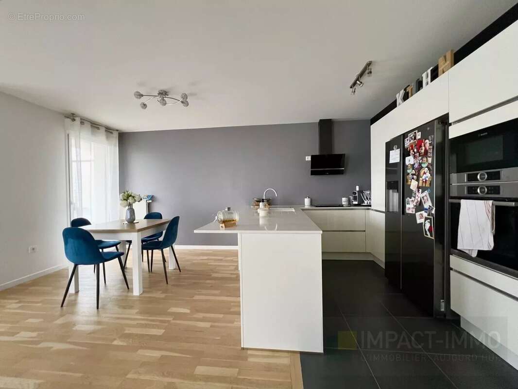 Appartement à SURESNES