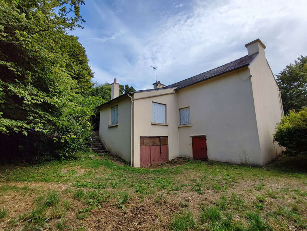 Maison à LE TREVOUX