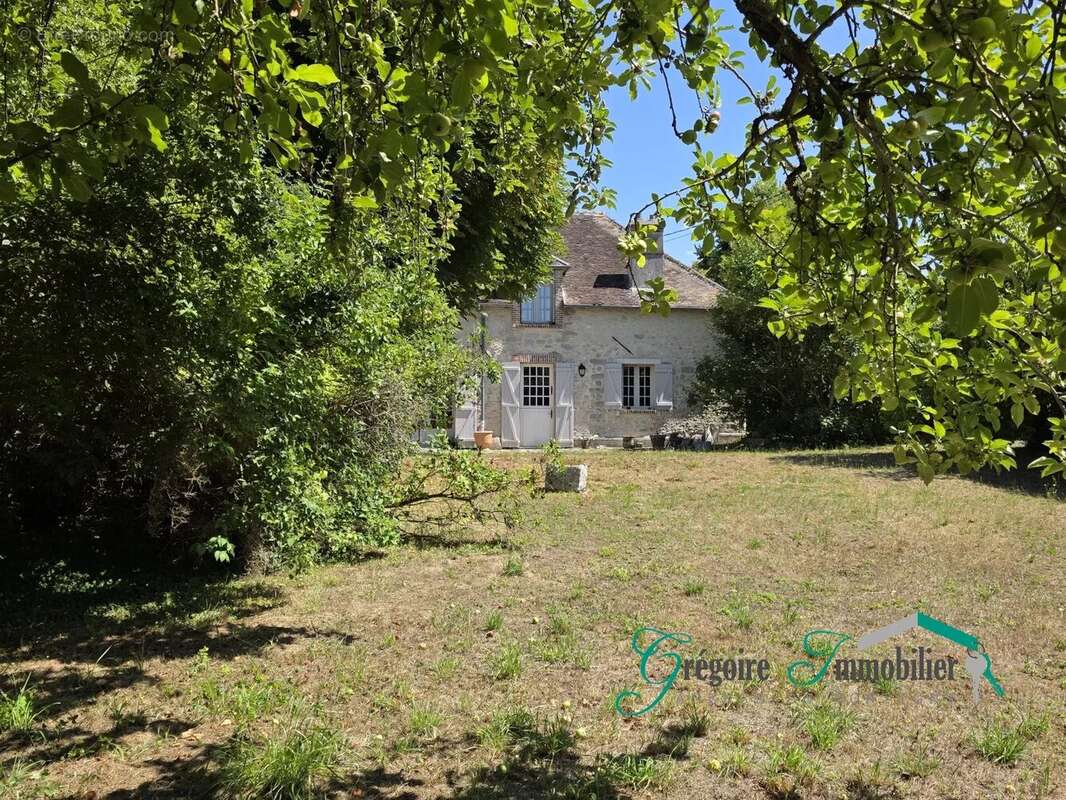 Maison à LA GENEVRAYE