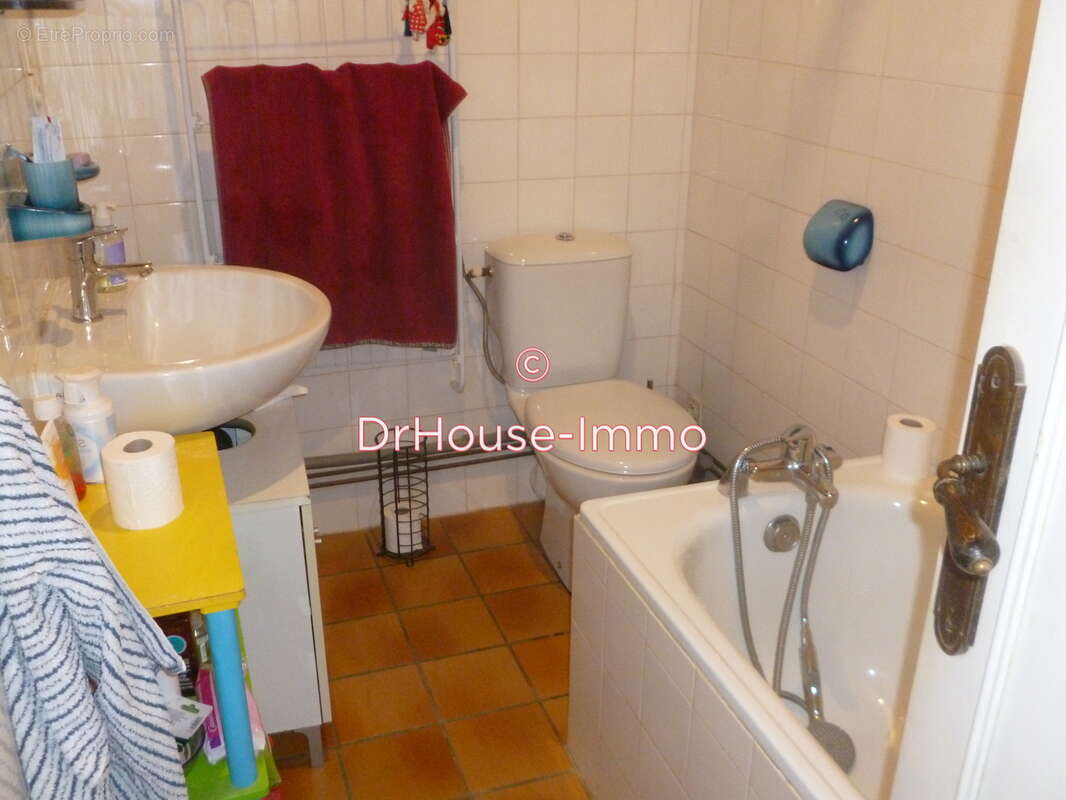 Maison à SAINT-MARTIN-DE-GURSON