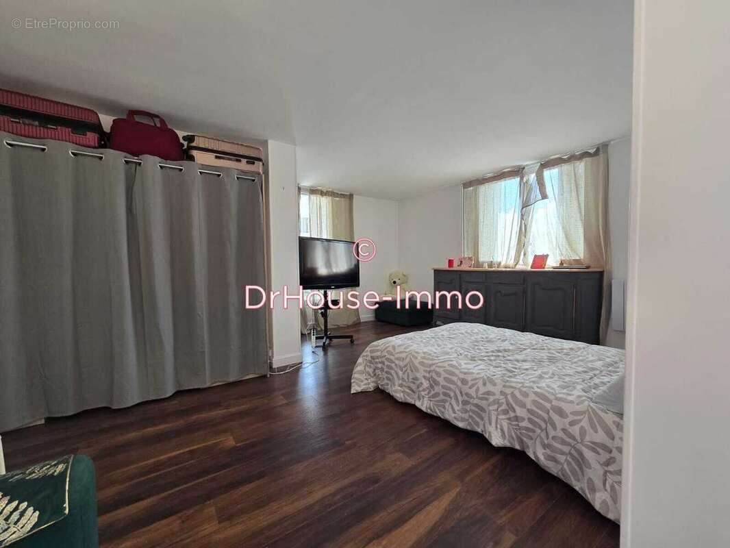 Appartement à LISSES