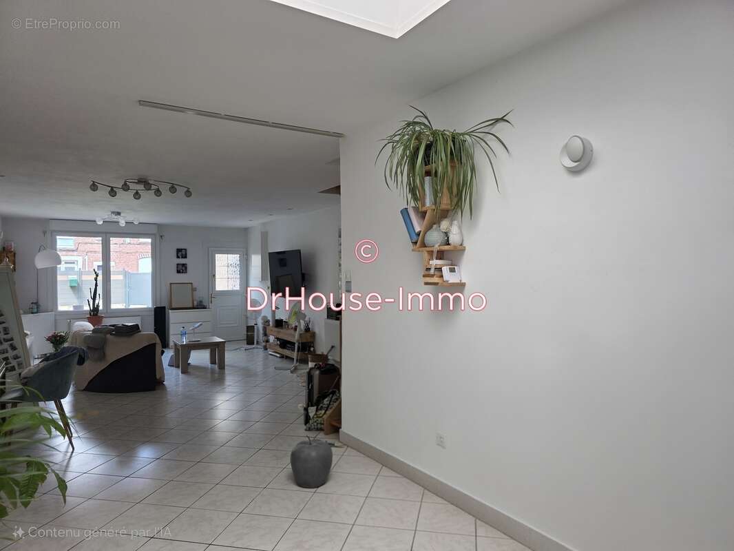 Maison à HELLEMMES-LILLE